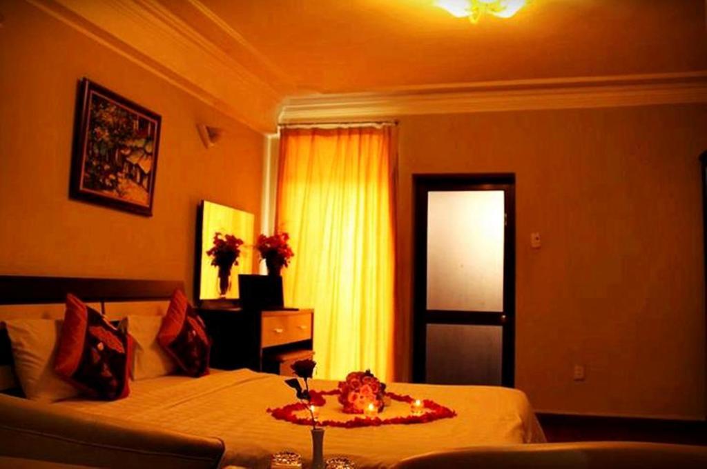 Hanoi Little Center Hotel Экстерьер фото