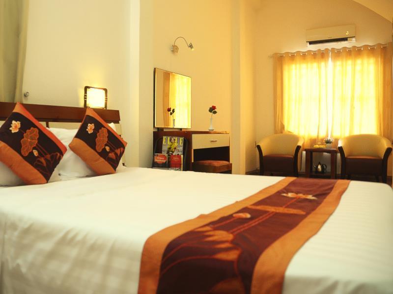 Hanoi Little Center Hotel Экстерьер фото
