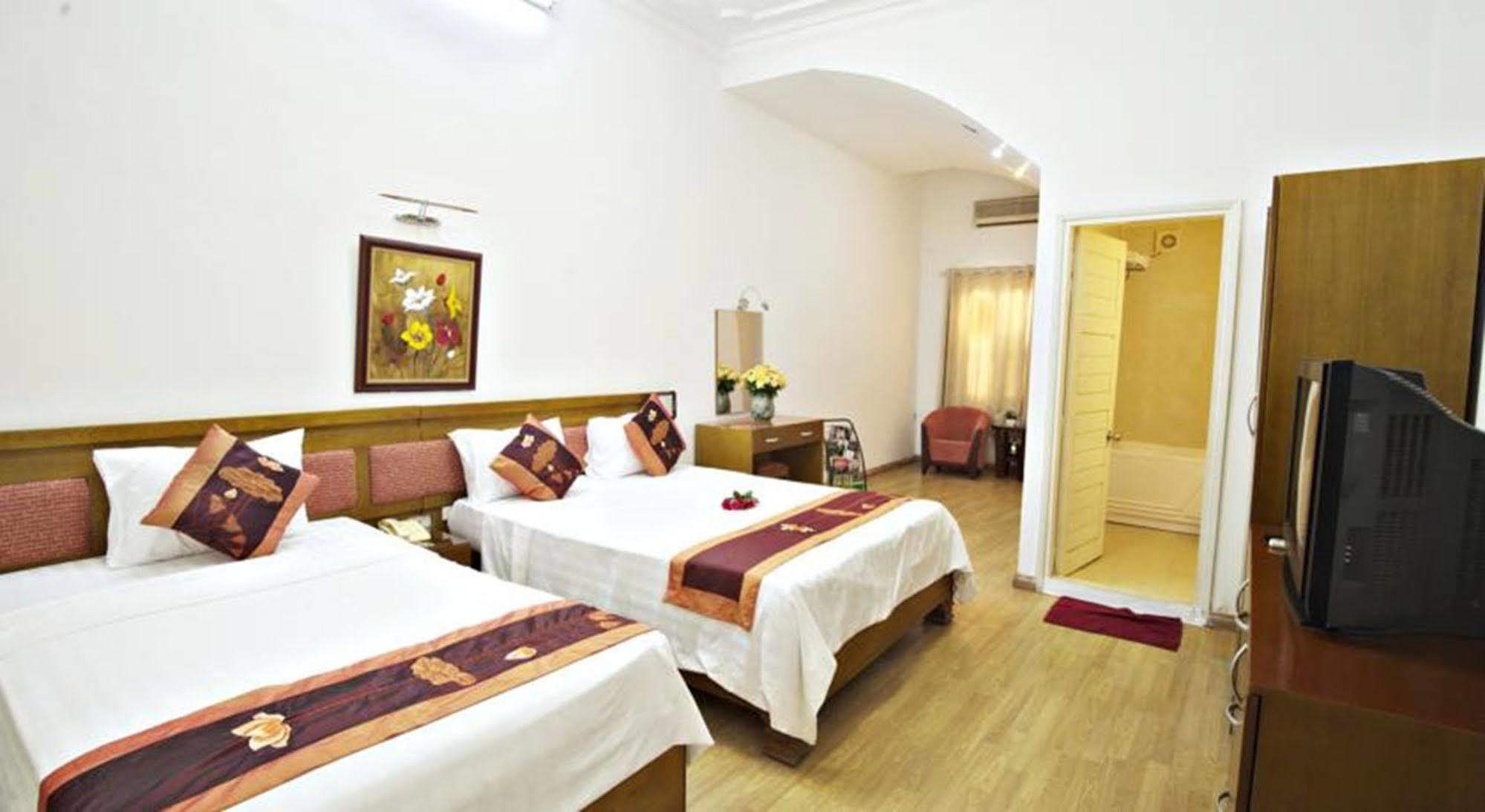 Hanoi Little Center Hotel Экстерьер фото